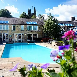 the-feversham-arms-hotel.yorkshirehotels.net/
