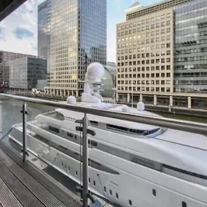 Waterfront , Londres Reino Unido